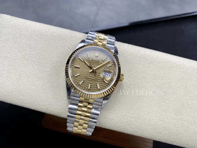 롤렉스 데이저스트 샴페인 다이얼 콤비 36mm