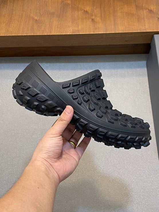 발렌시아가 바운서 클로그 블랙