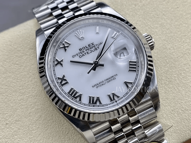 롤렉스 데이저스트 화이트 로만 다이얼 36mm