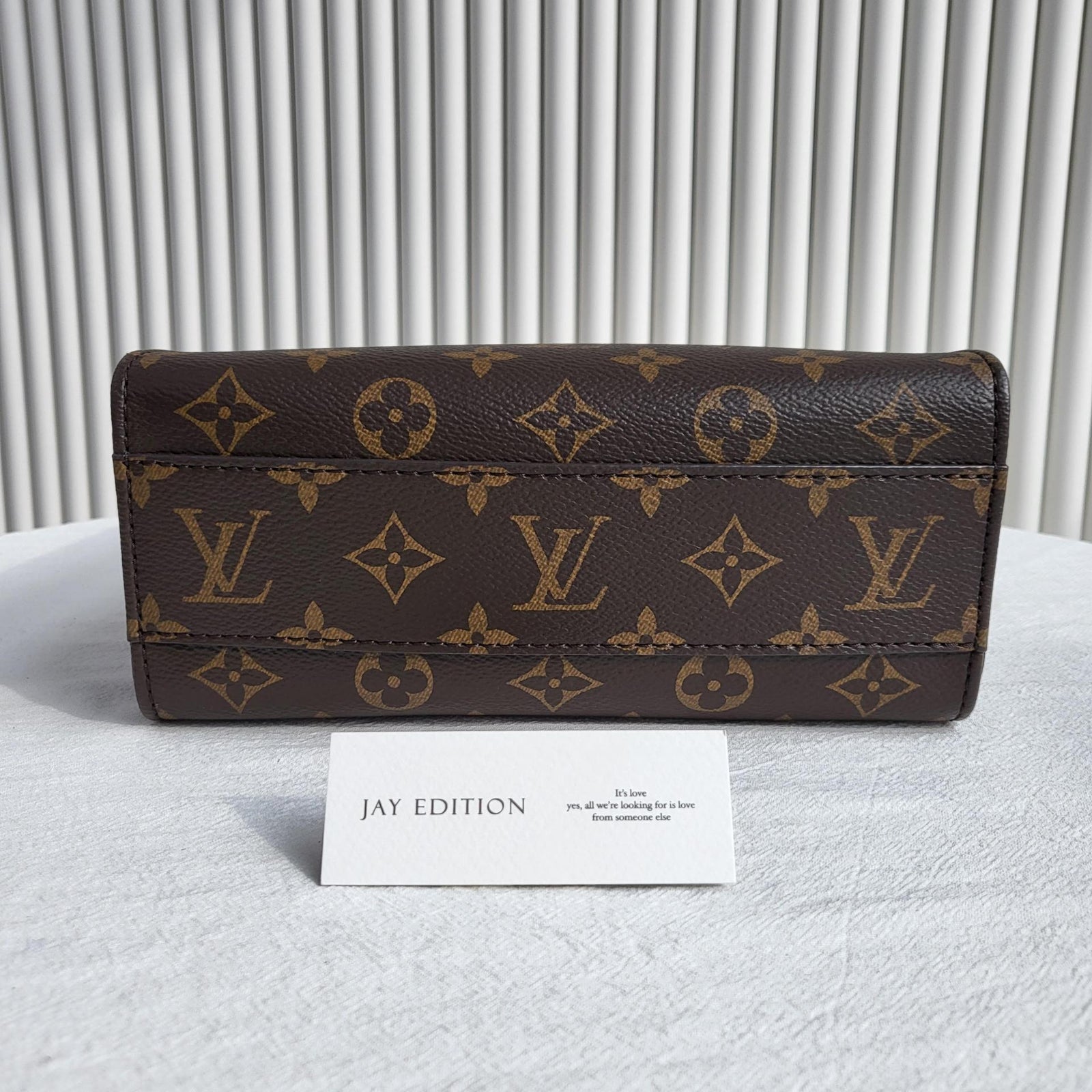 루이비통 삭플라 BB