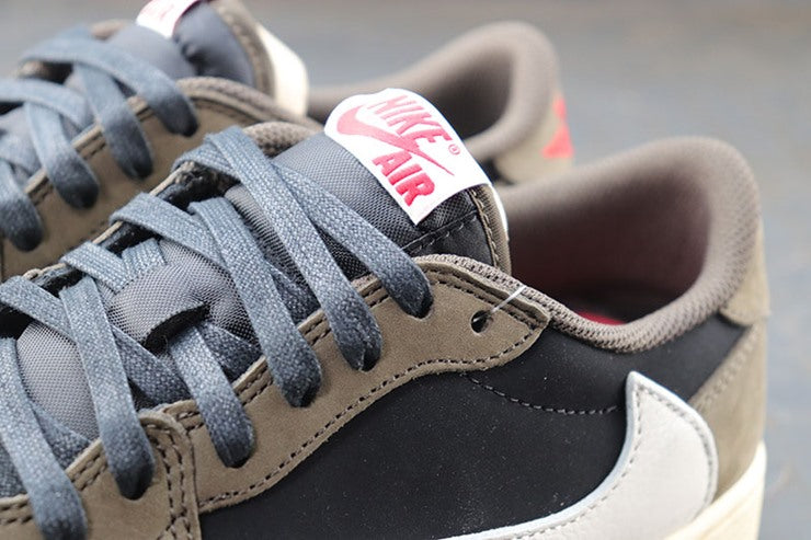 나이키 조던1 트래비스 스캇 레트로 로우 OG SP 모카