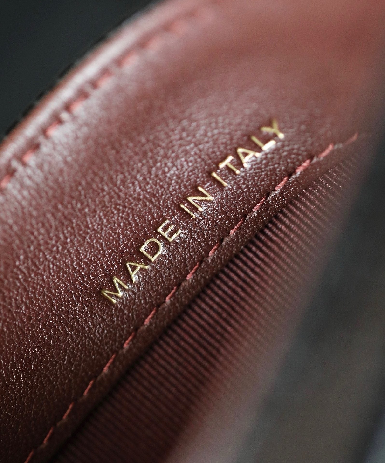 해외재고) 샤넬 클래식 카드 홀더 금장 캐비어 (수량:2개)