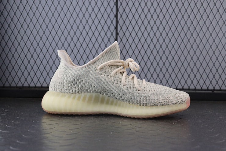YEEZY 350 V2 시트린