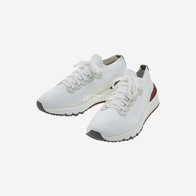 브루넬로 쿠치넬리 화이트 니트 레이스업 스니커즈, 니트 갑피와 스웨이드 트리밍, 미니멀 로고 디테일, 로우탑 디자인