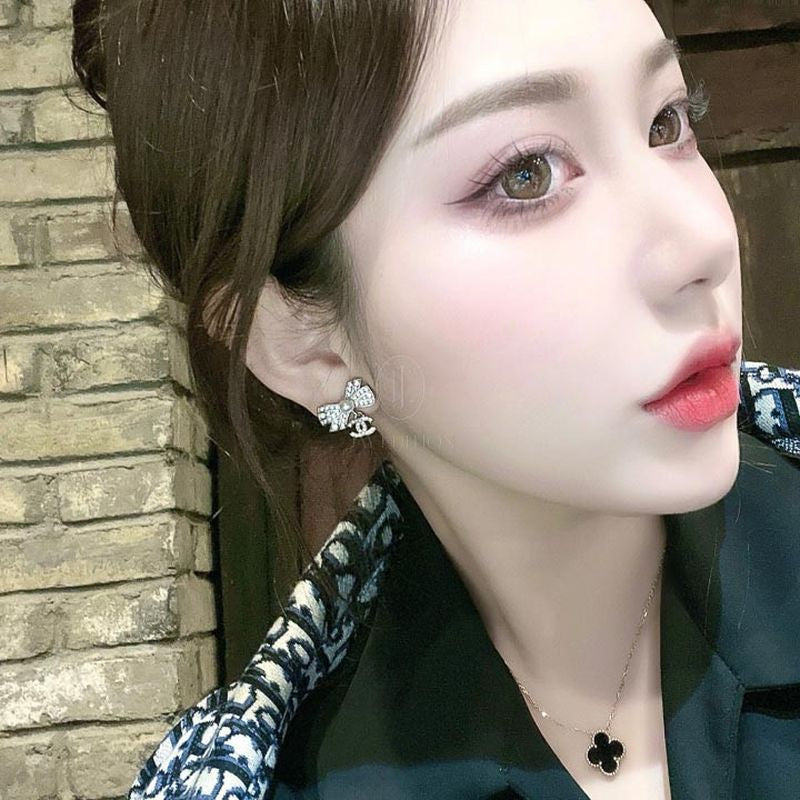 샤넬 리본 귀걸이