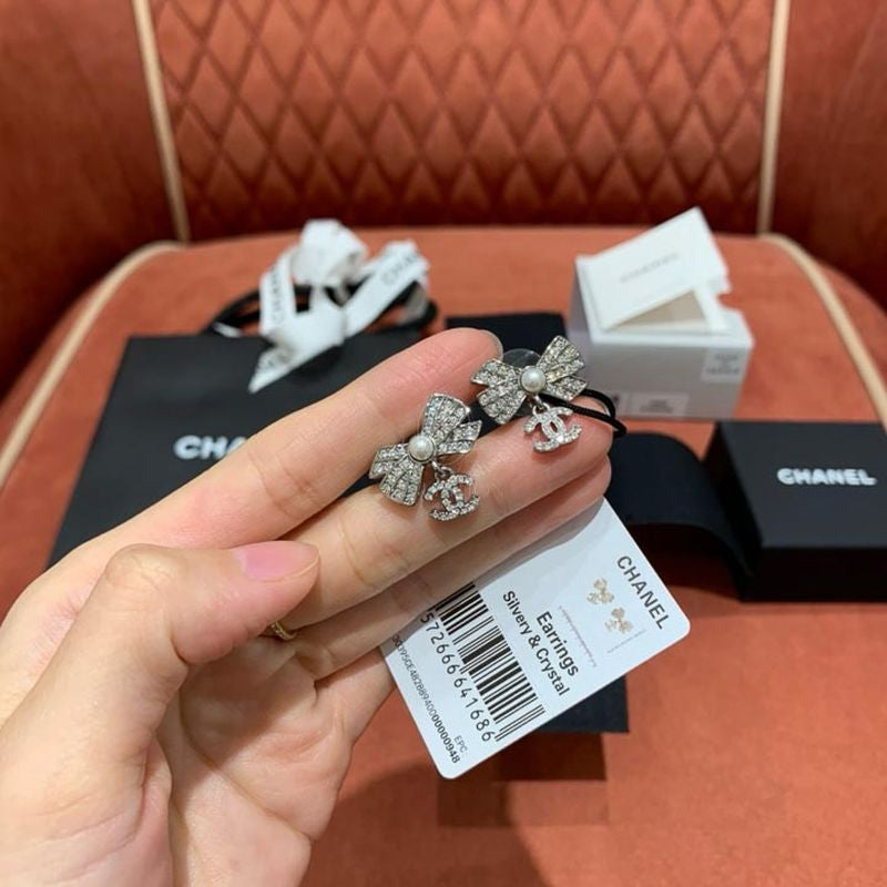 샤넬 리본 귀걸이