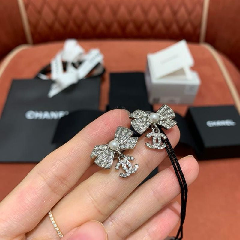 샤넬 리본 귀걸이