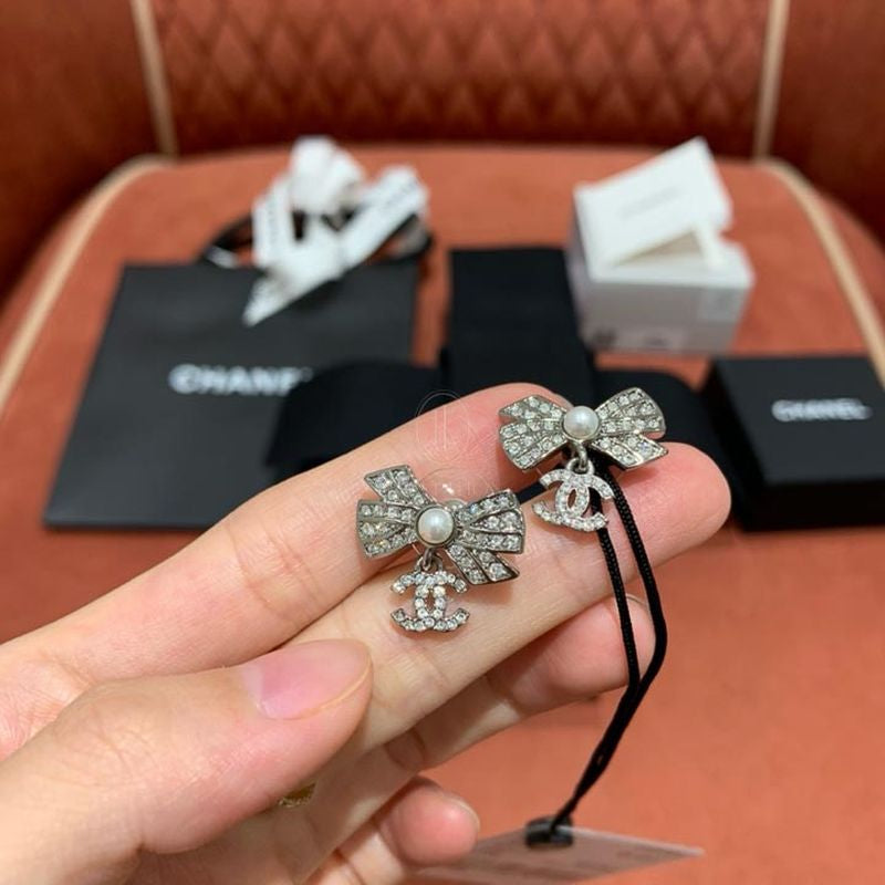 샤넬 리본 귀걸이