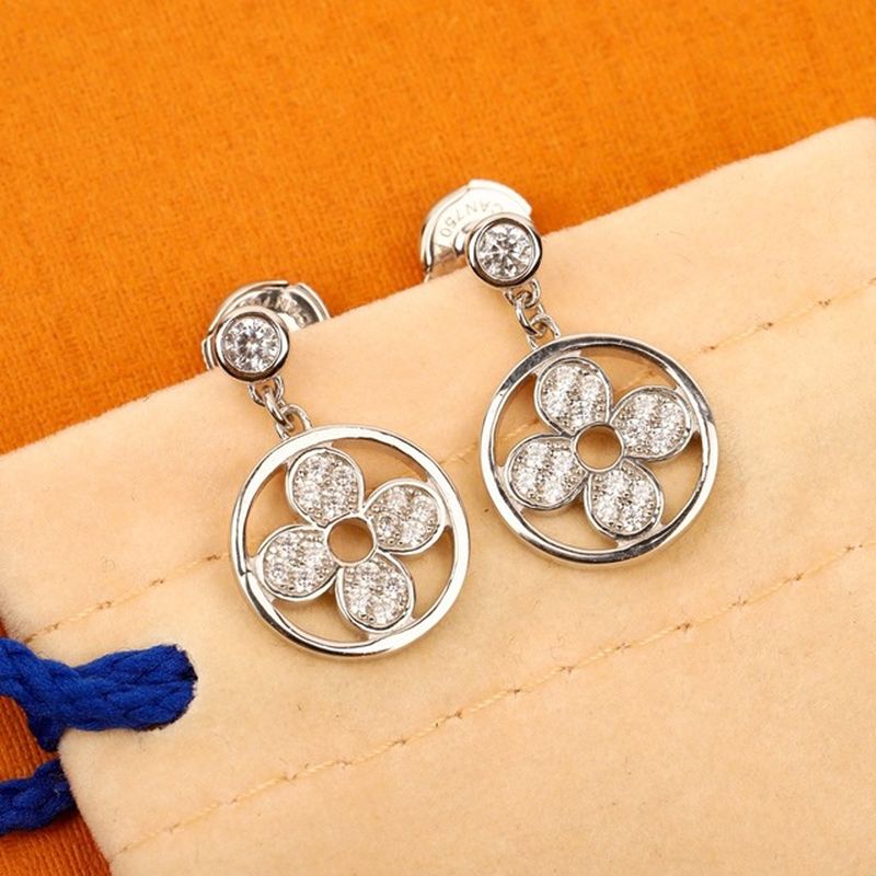 루이비통 귀걸이