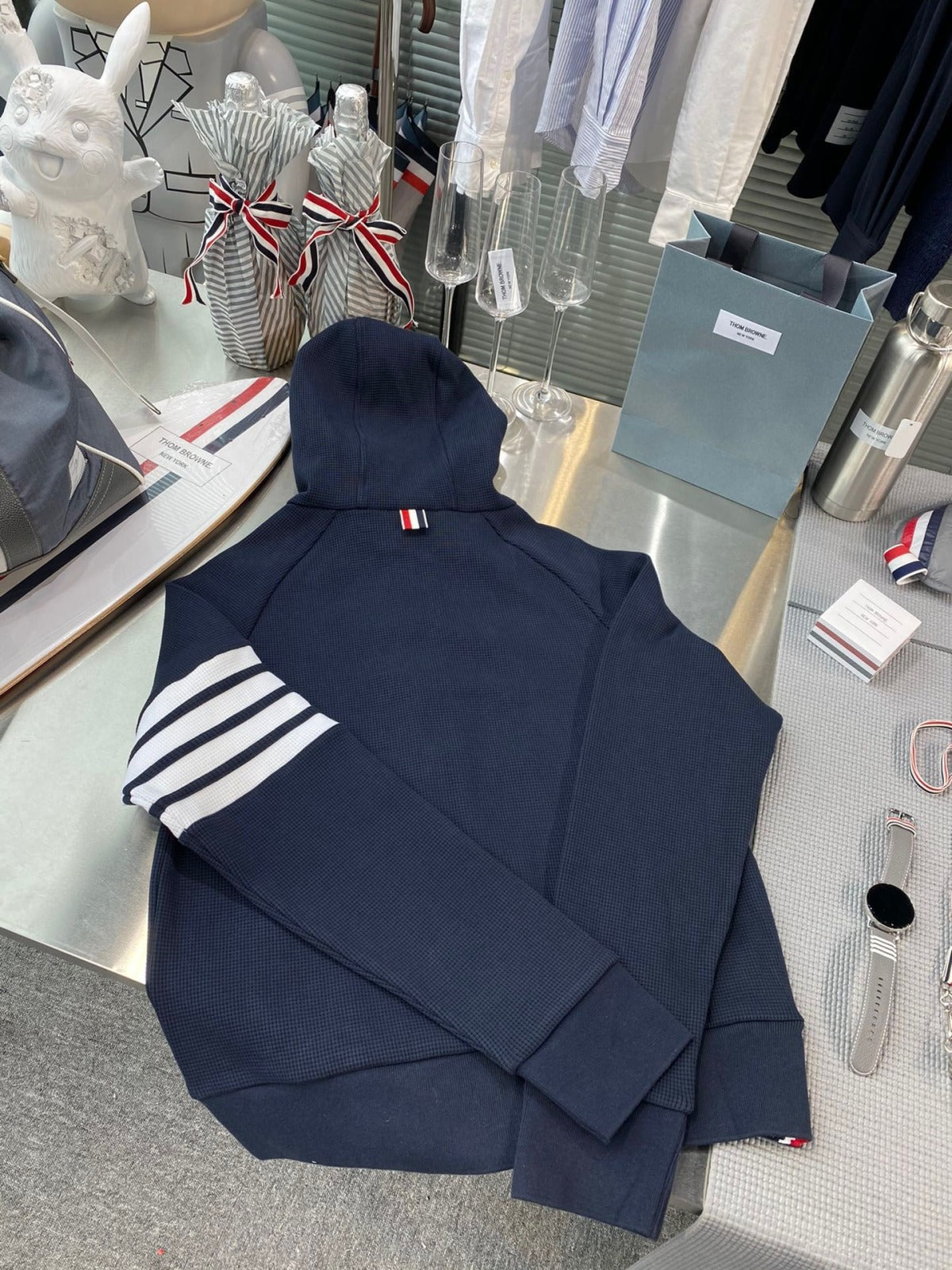 톰브라운 와플 후드집업