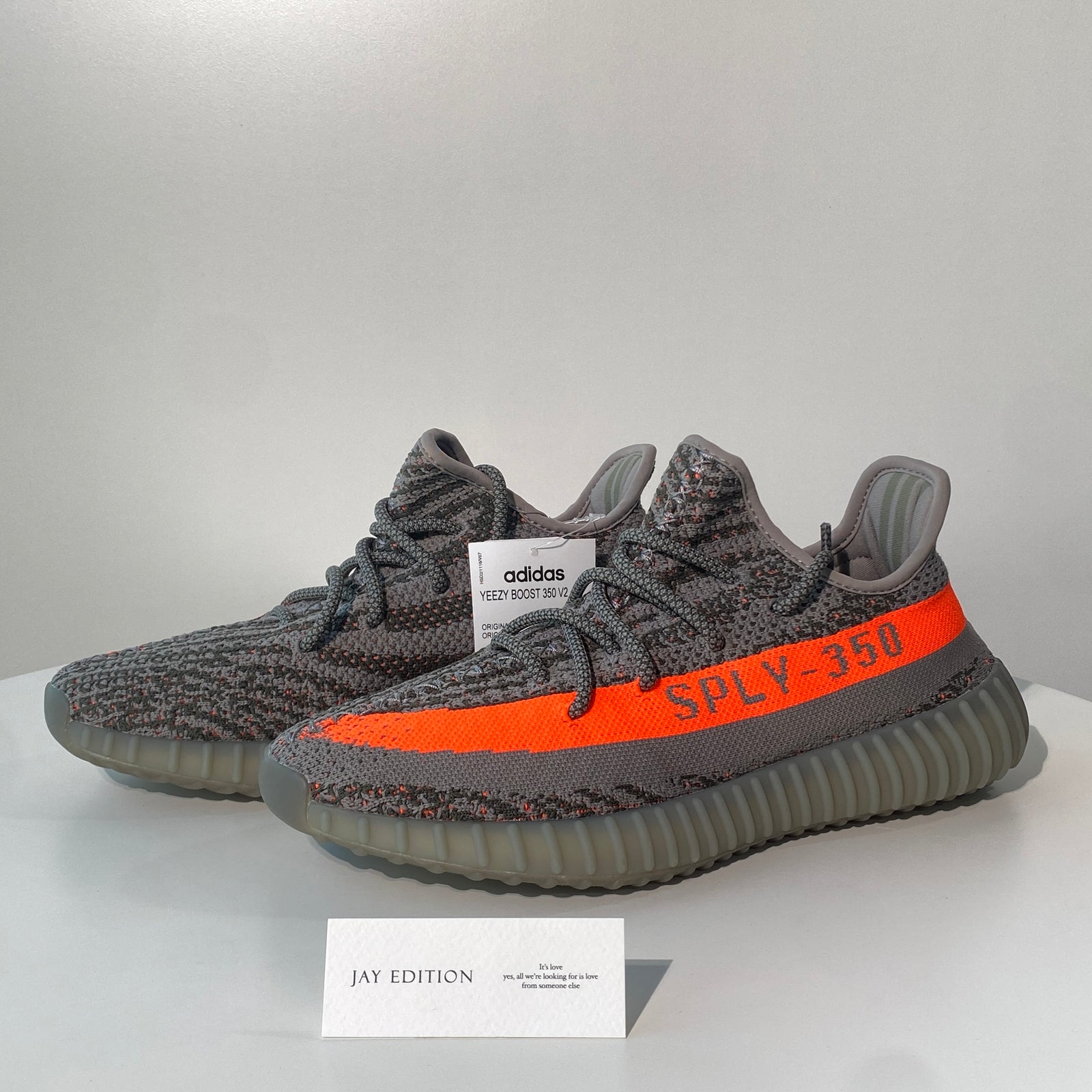 국내) YEEZY 350 V2 벨루가 솔라레드 리플렉티브 / 265사이즈