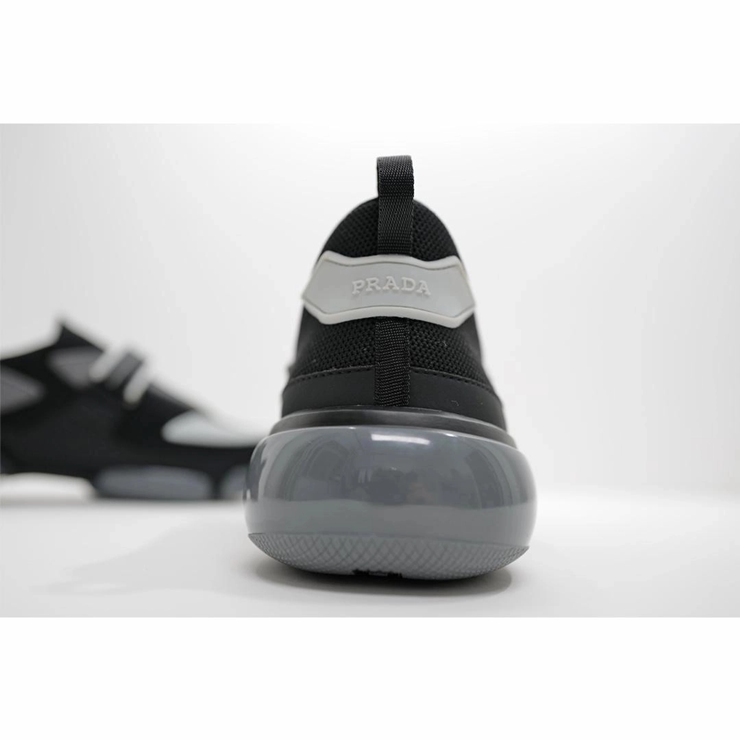 프라다 클라우드버스트 스니커즈