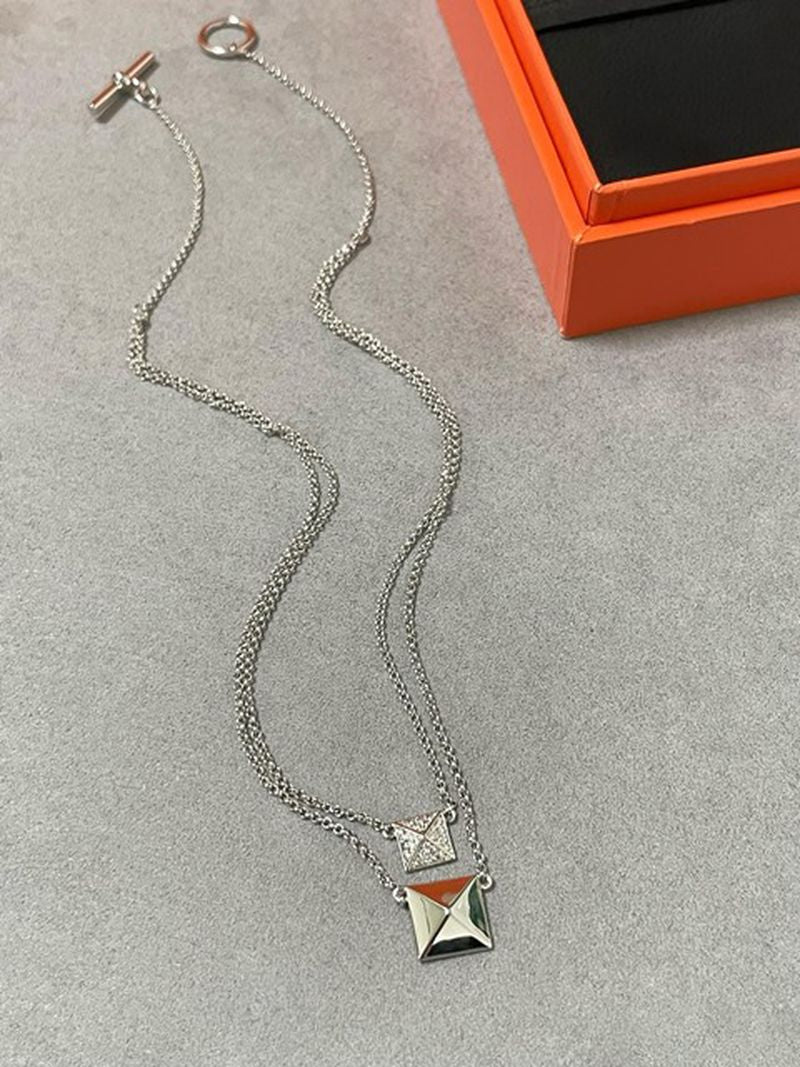 에르메스 Clou d'H 팬던트