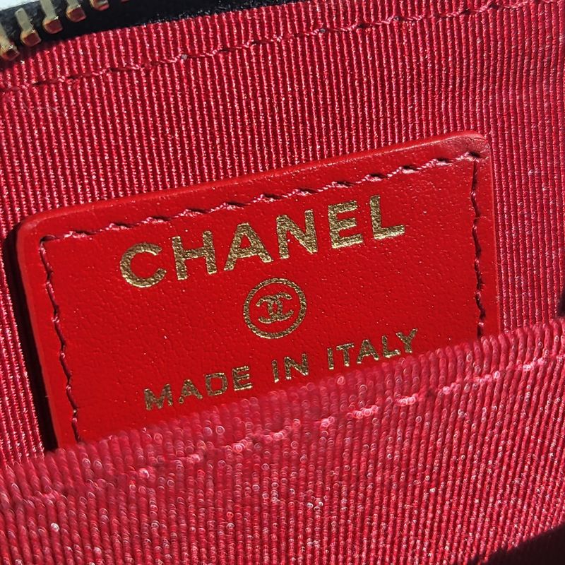 샤넬 19 지퍼 반지갑