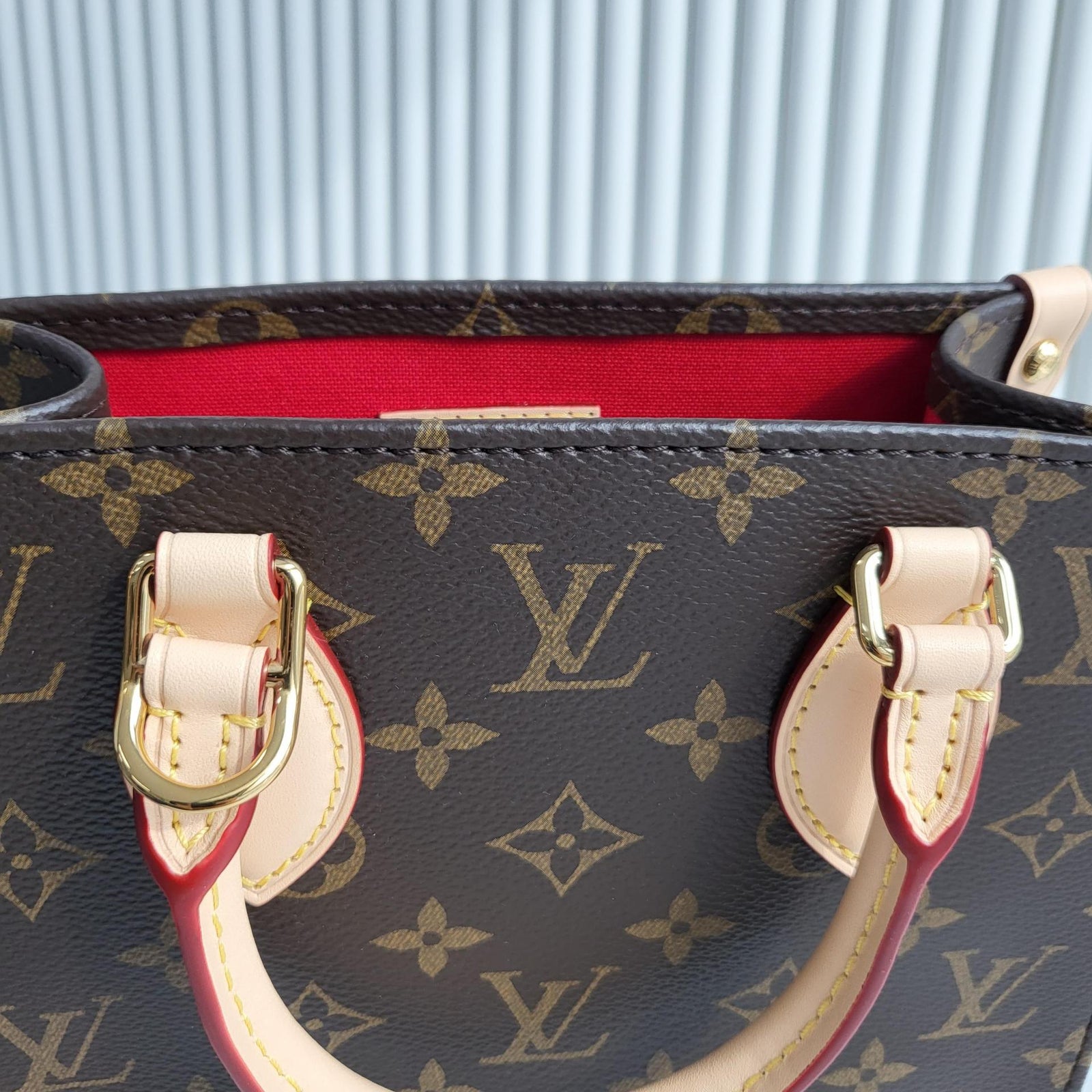 루이비통 삭플라 BB