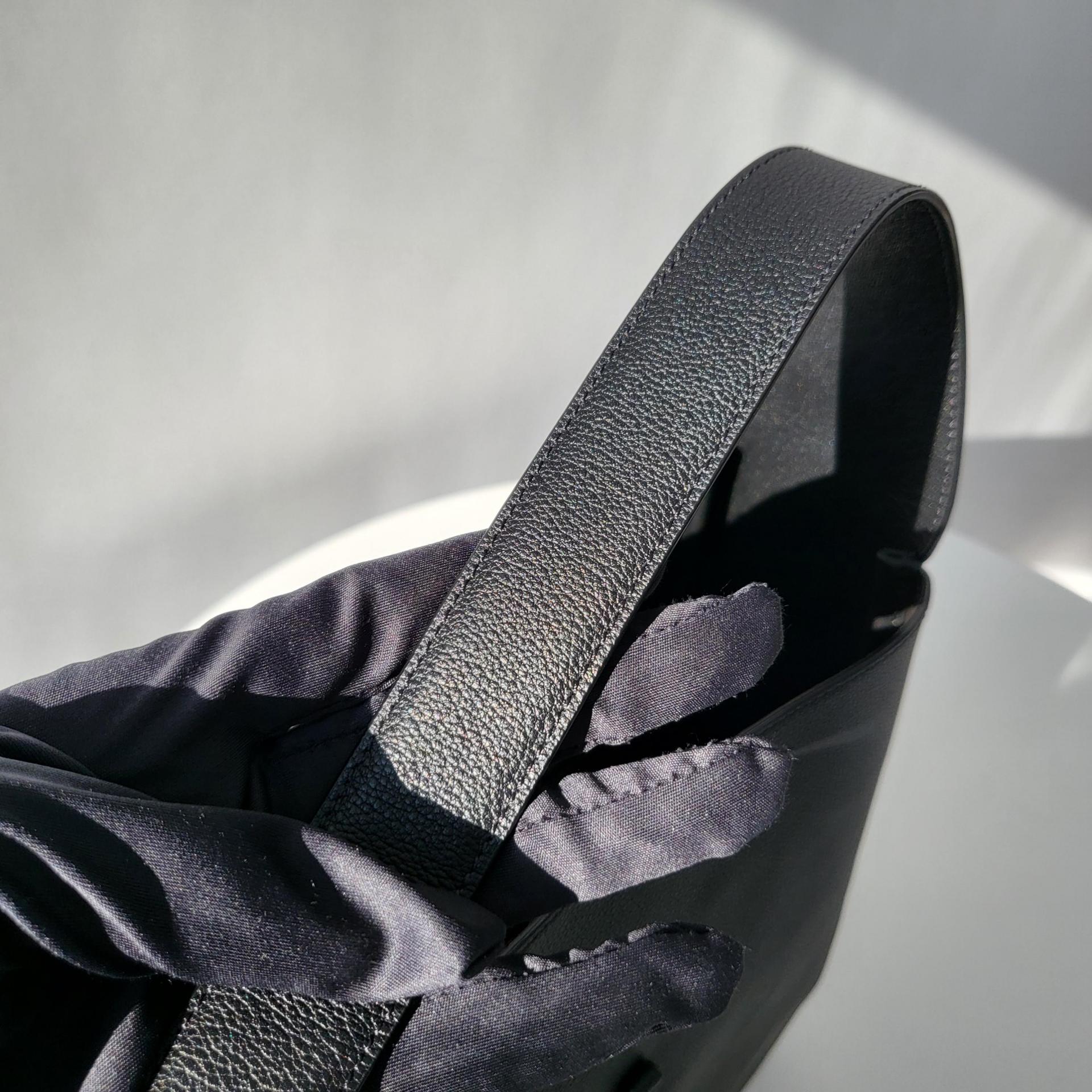 생로랑 LE 5À7 호보 스몰