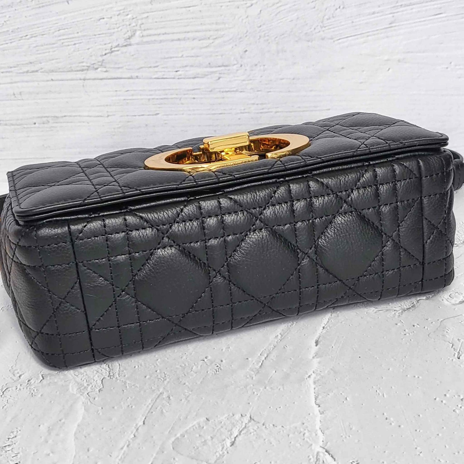 디올 카로백 스몰