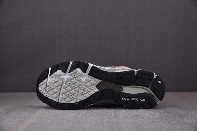 뉴발란스 990vs3 메이드 인 USA 그레이 - D 스탠다드