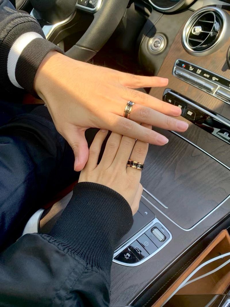 불가리 비제로원 세라믹 2밴드 링