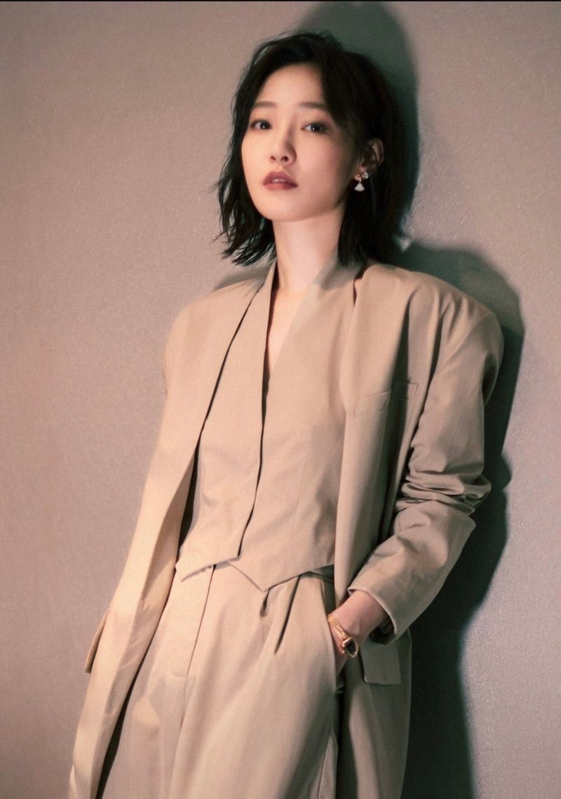 불가리 디바스 드림 더블 이어링