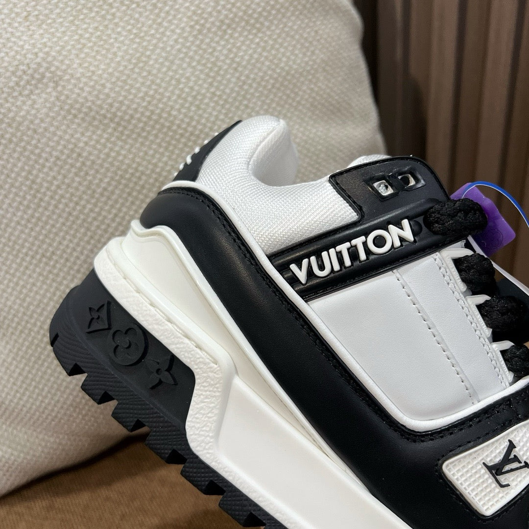 루이비통 LV 트레이너 맥시 스니커즈