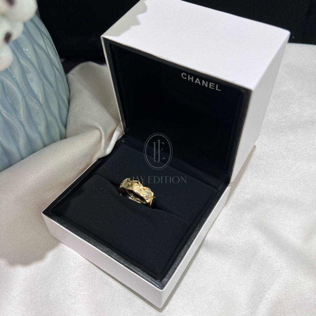 샤넬 코코크러쉬 링 (18K)