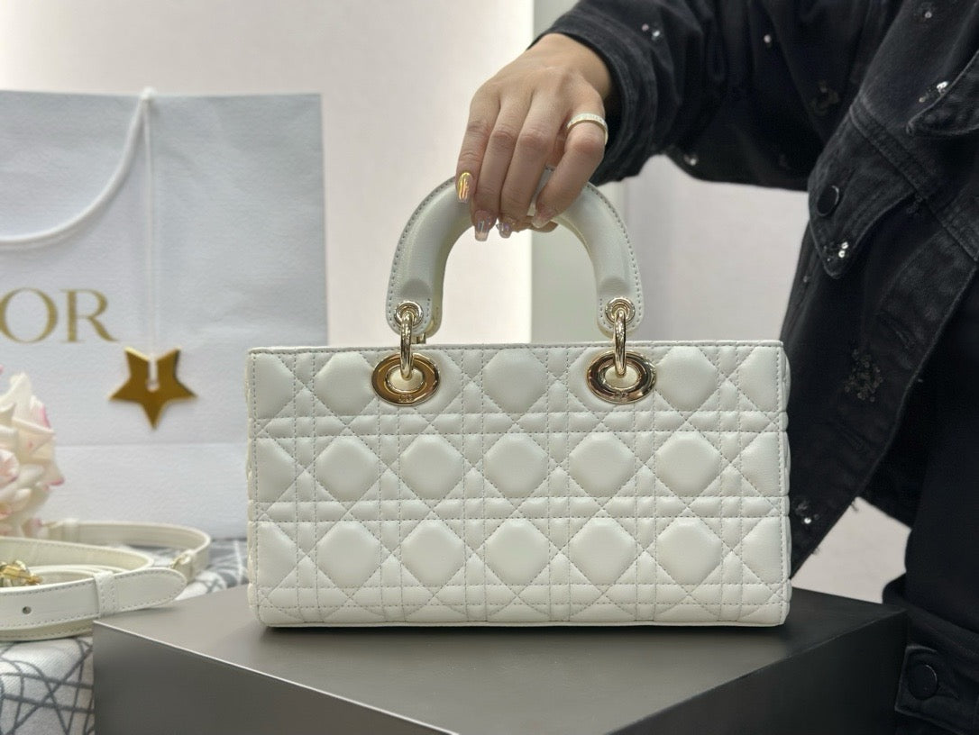 디올 디 조이백 미디움