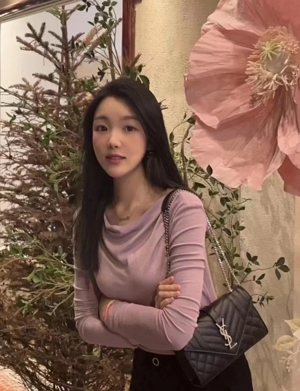 생로랑 엔벨로프 체인 숄더백 램스킨 스몰