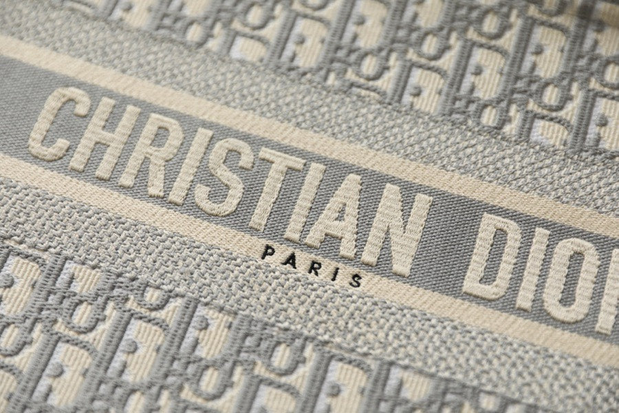 디올 오블리크 북 토트백 미디움