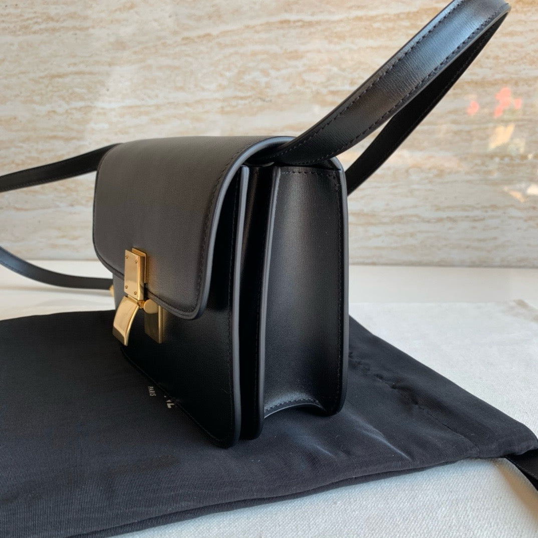 셀린느 박스백 틴