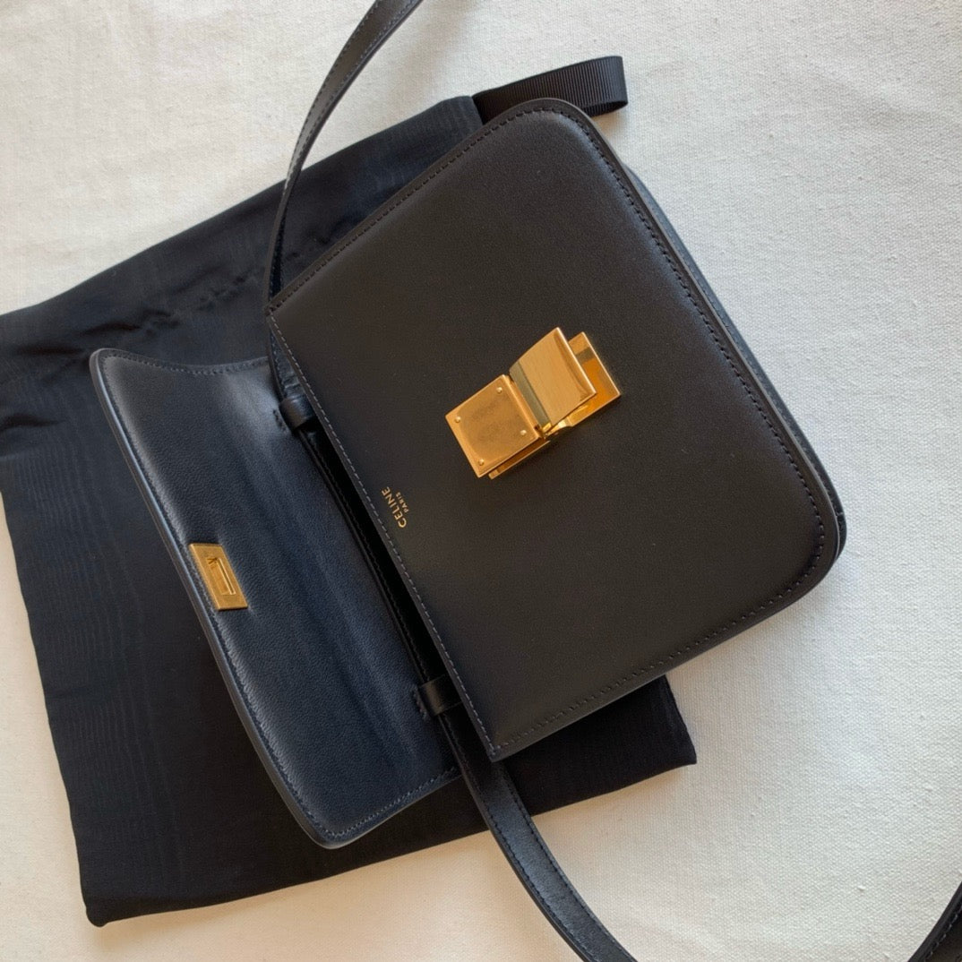 셀린느 박스백 틴