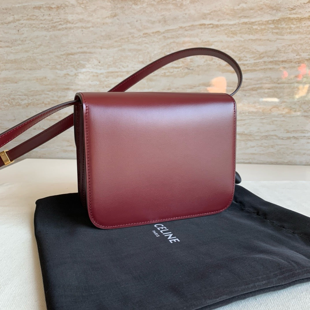 셀린느 박스백 틴