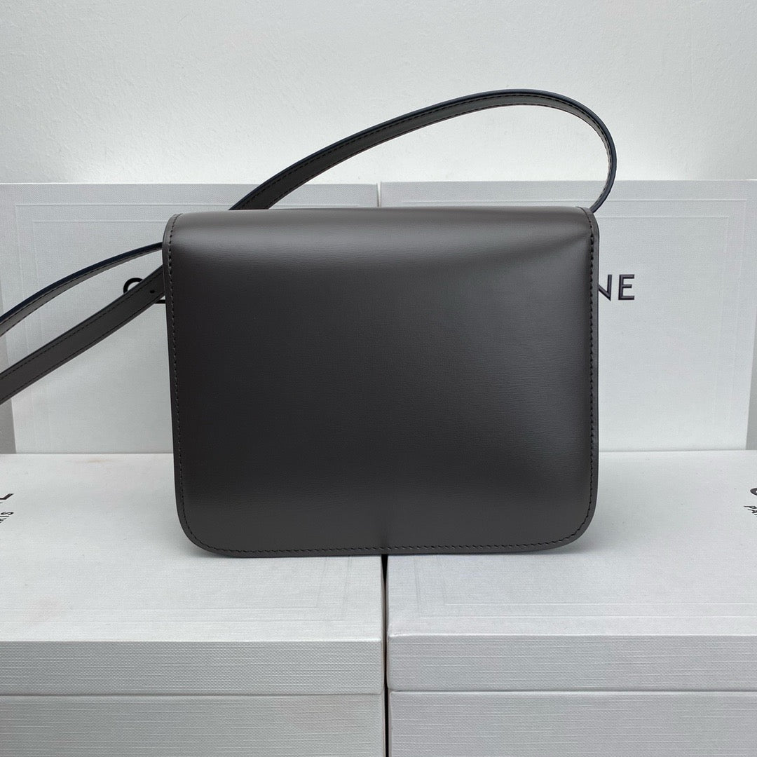 셀린느 박스백 틴