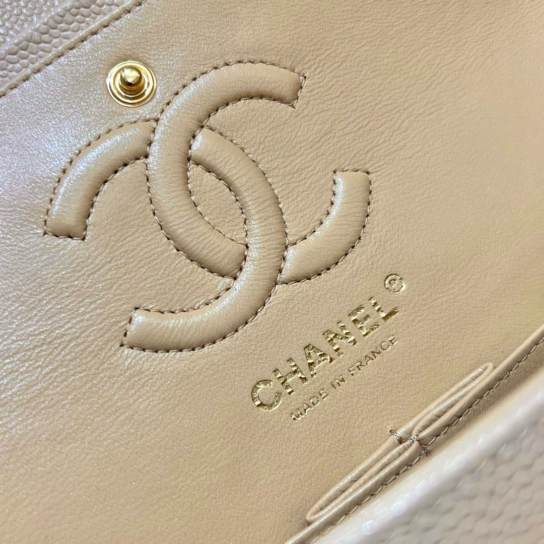 샤넬 클래식 플랩백 스몰 캐비어 (베이지)