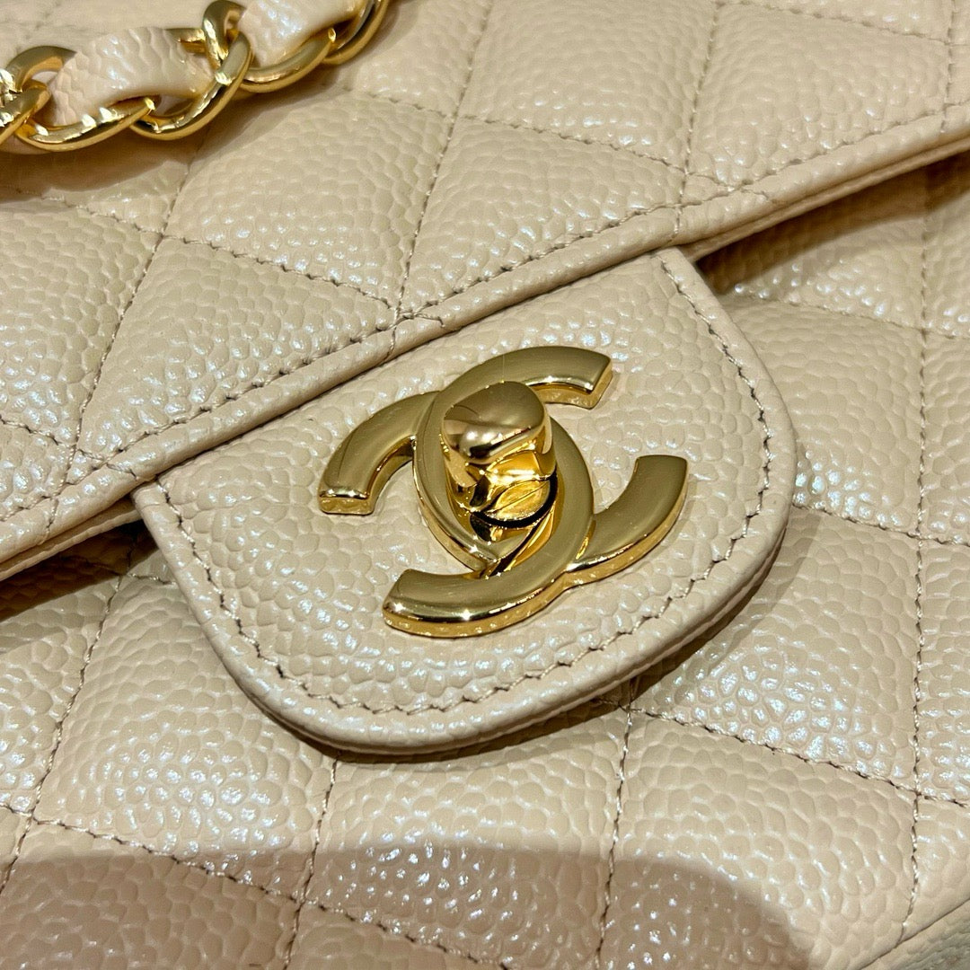 샤넬 클래식 플랩백 스몰 캐비어 (베이지)