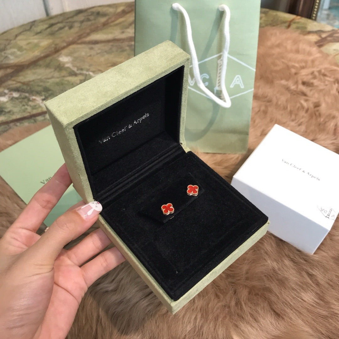 반클리프 알함브라 스위트 이어링