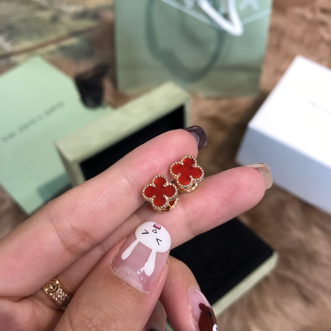 반클리프 알함브라 스위트 이어링