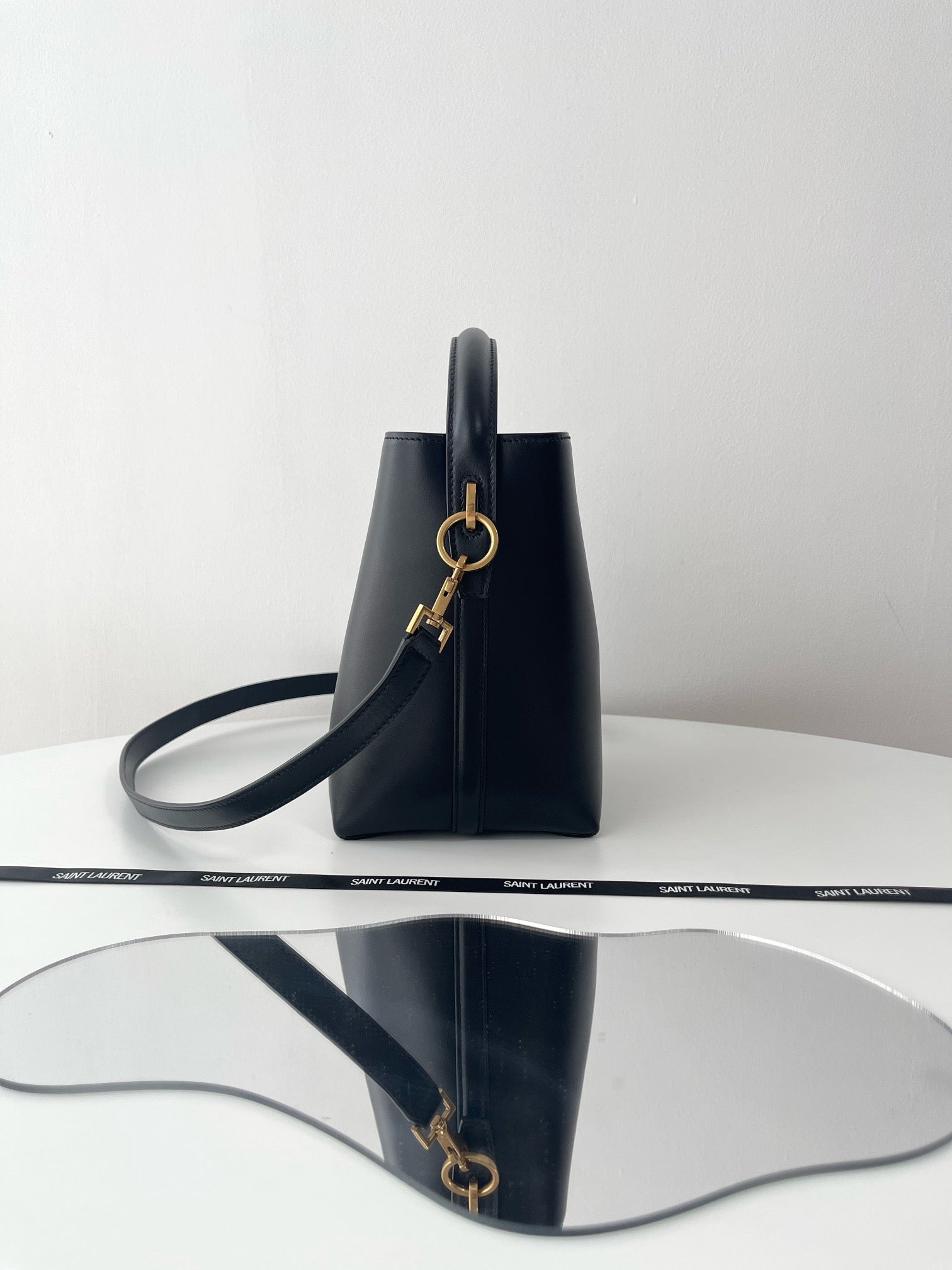 생로랑 LE 37 버킷백 스몰