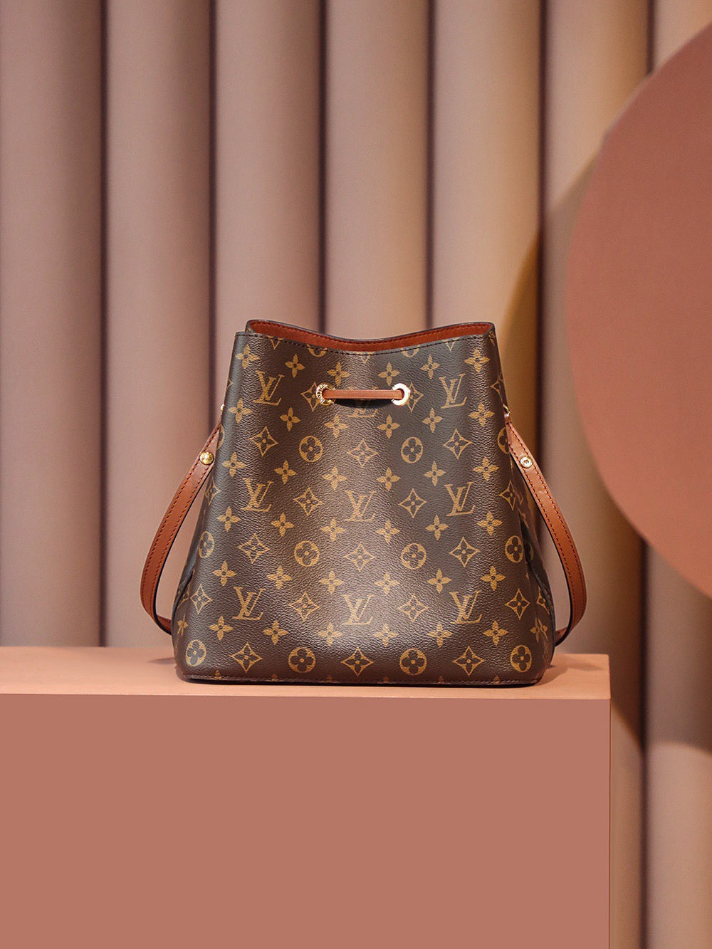 루이비통 네오노에 MM