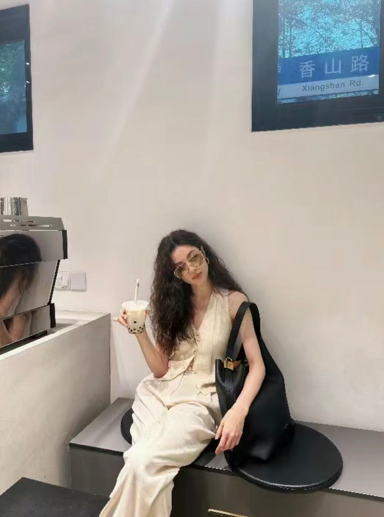 루이비통 로우 키 호보백 MM