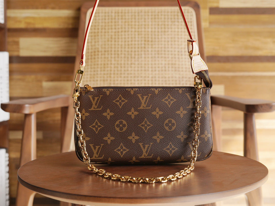 루이비통 포쉐트 악세수아