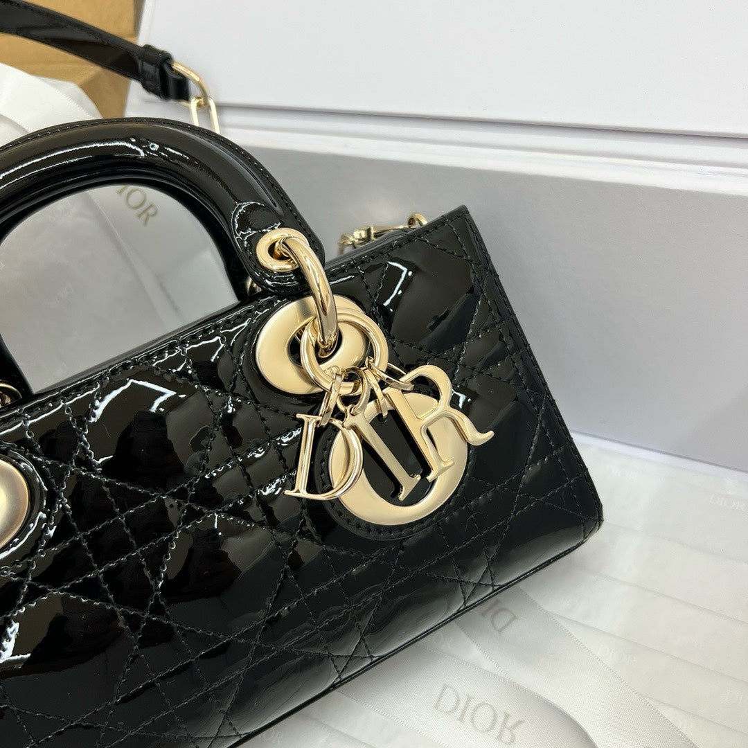 디올 레이디 디 조이 페이던트 스몰 백