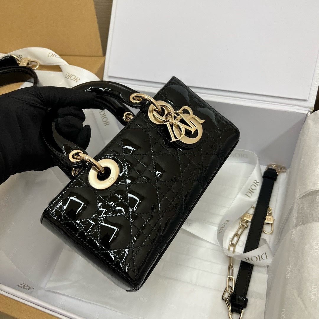 디올 레이디 디 조이 페이던트 스몰 백