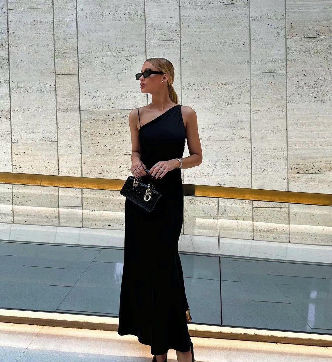 디올 레이디 디 조이 페이던트 스몰 백