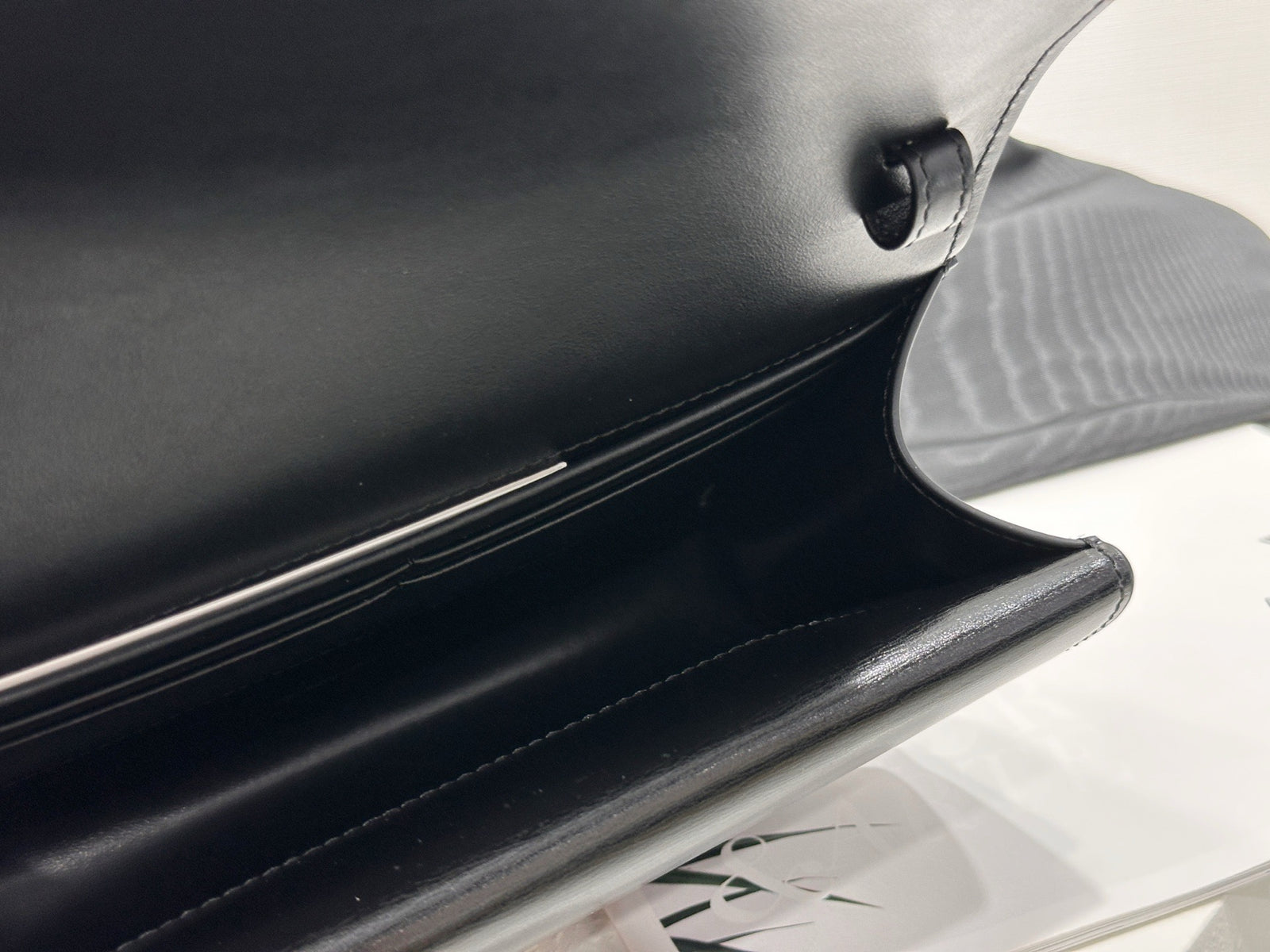 셀린느 듀오 스트랩 지갑