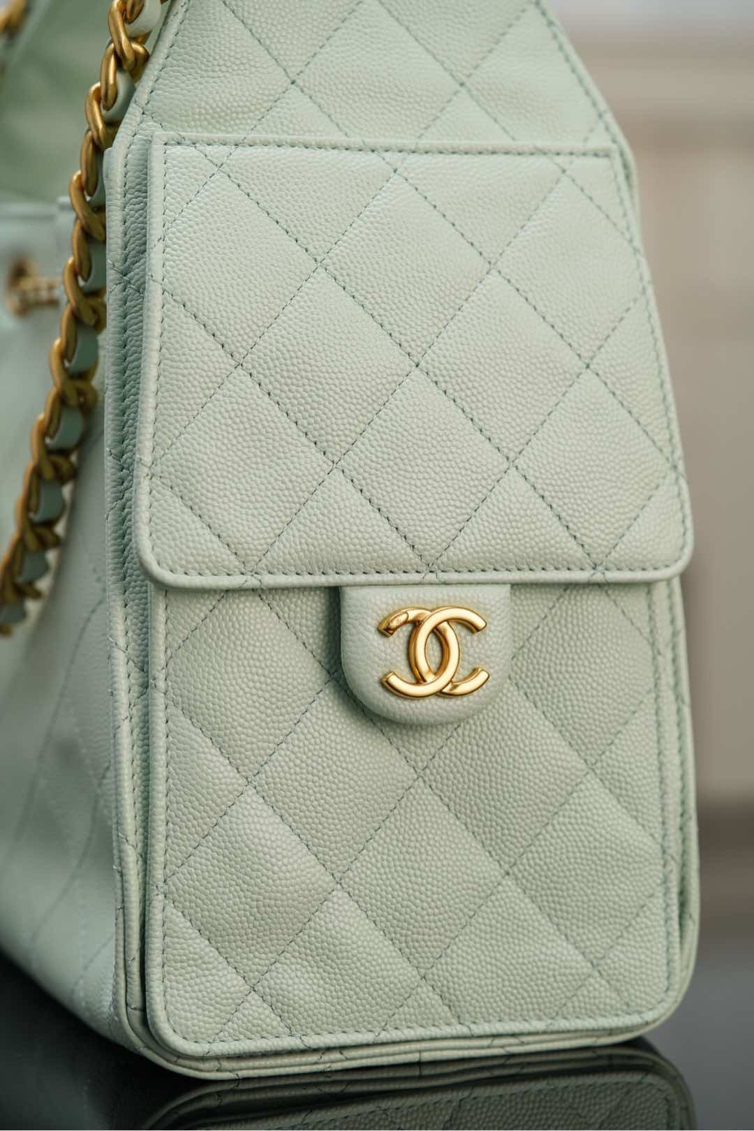 샤넬 25백 스몰 (라이트 그린)