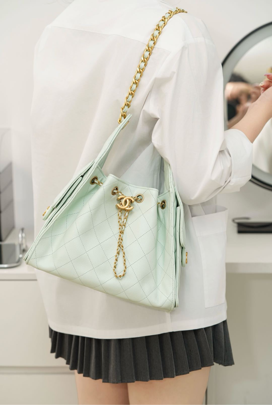 샤넬 25백 스몰 (라이트 그린)