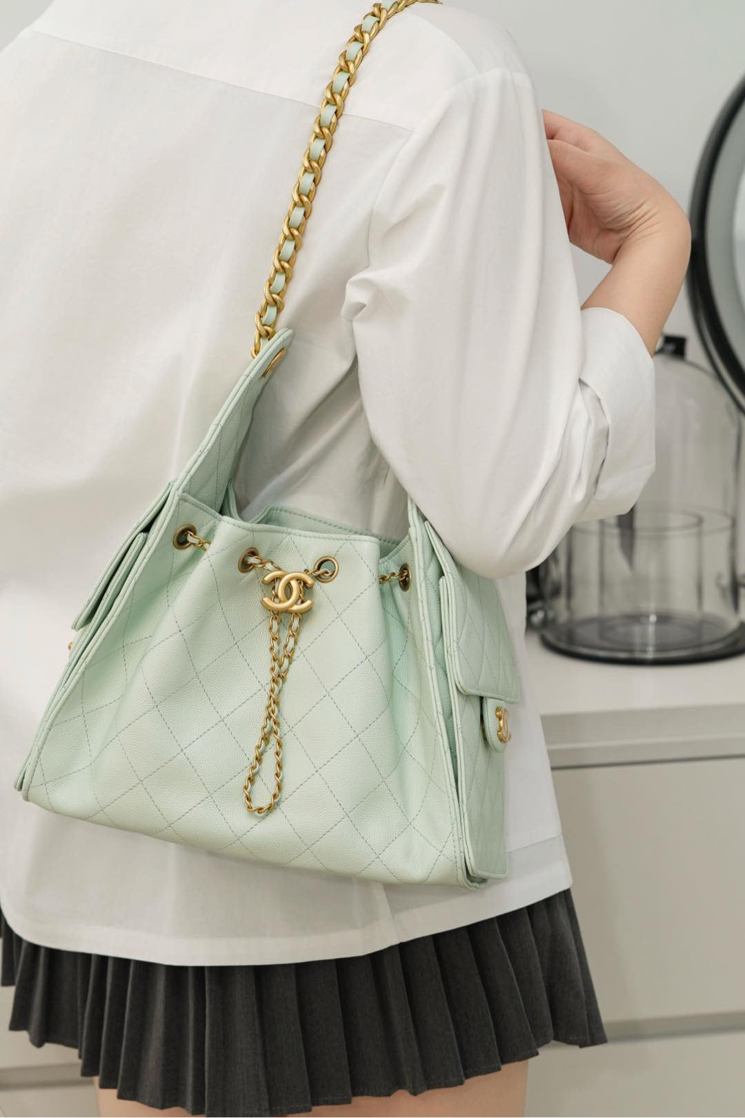 샤넬 25백 스몰 (라이트 그린)