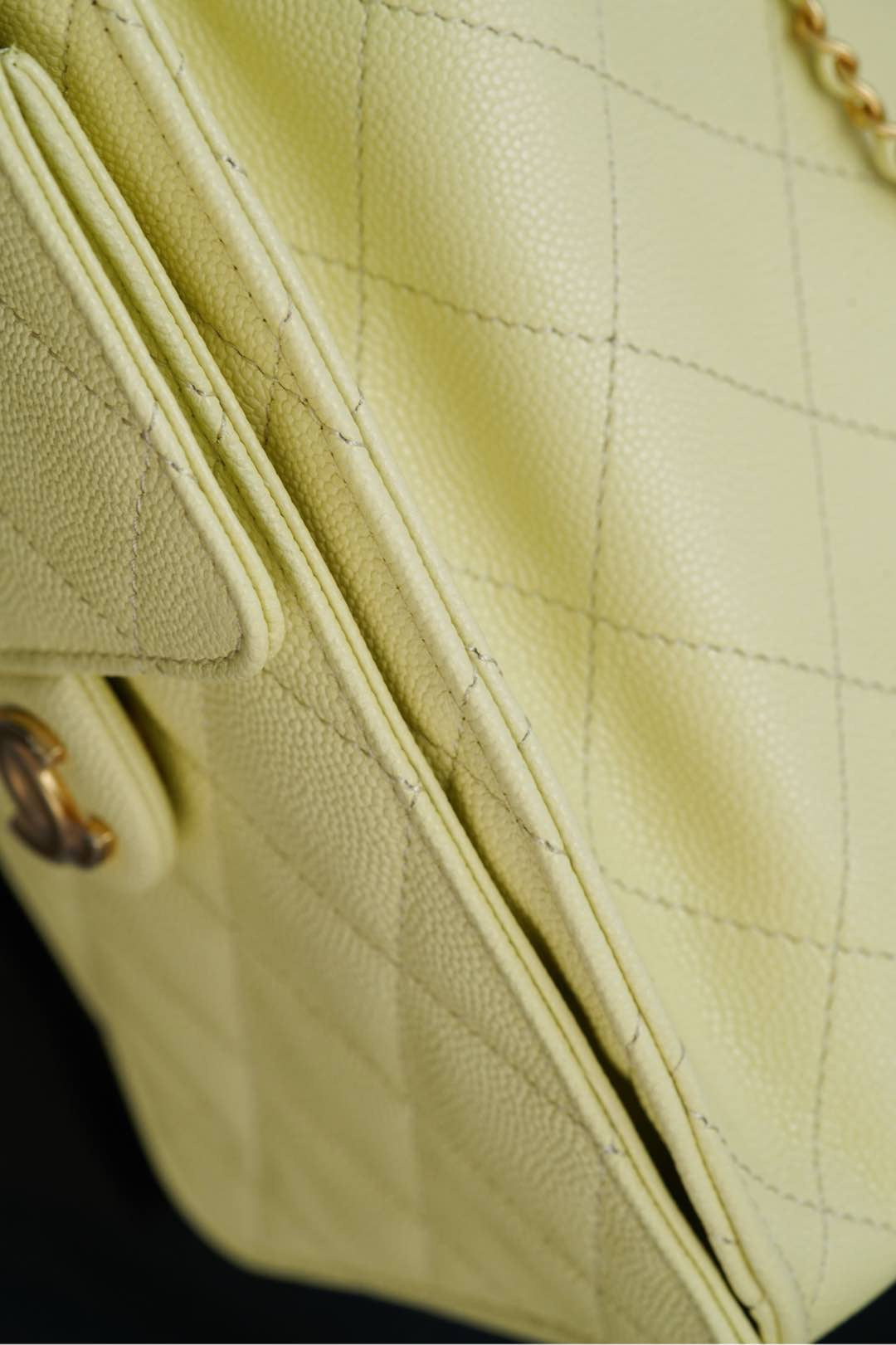 샤넬 25백 스몰 (라이트 옐로우)