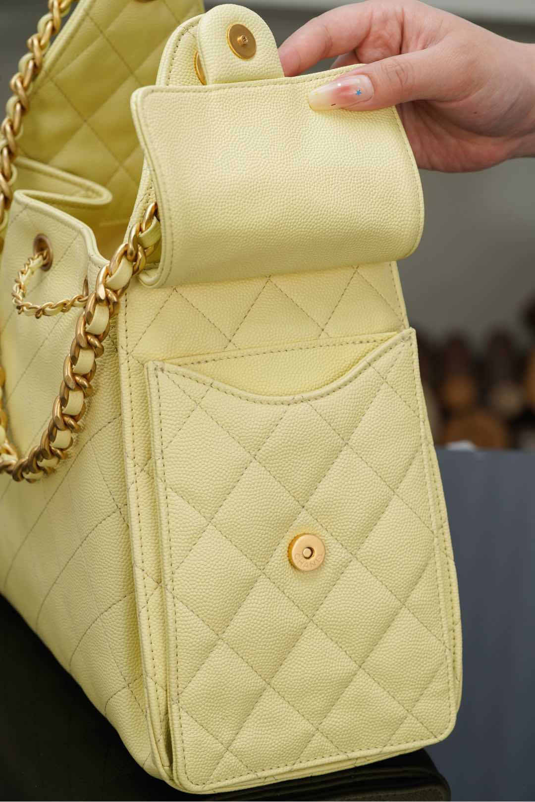 샤넬 25백 스몰 (라이트 옐로우)